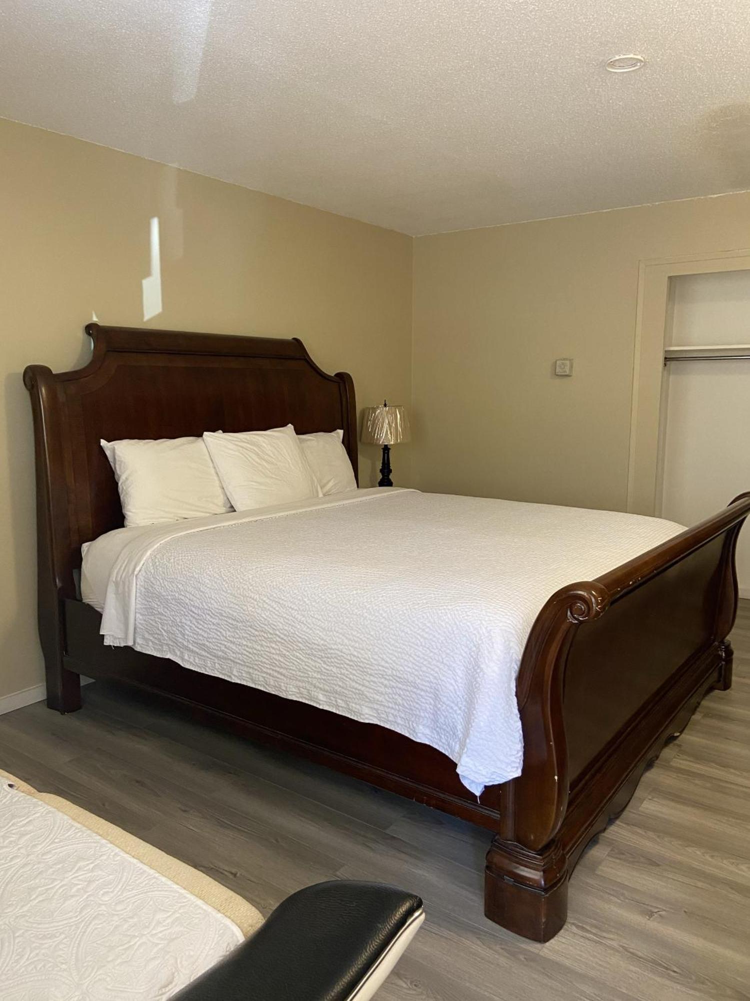 Motel Slumber 2*