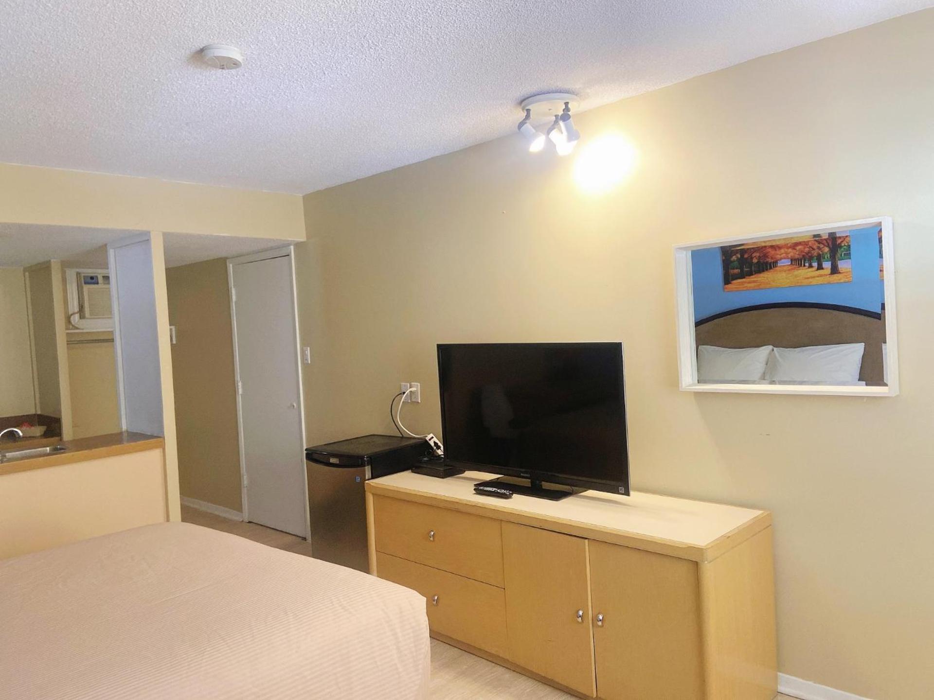 Slumber Motel 2*